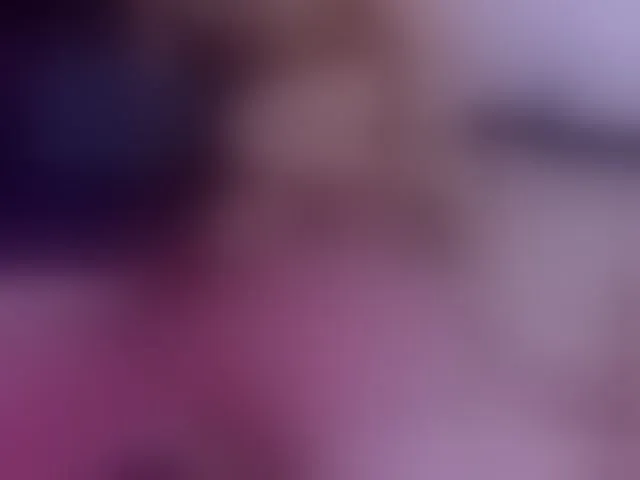 Live sex webcam photo for Daliana-Gounbolt #293911021