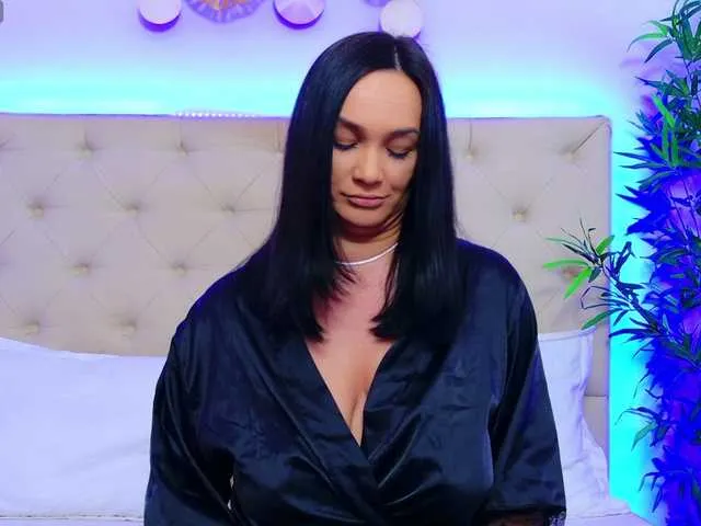 Live sex webcam photo for DaliyaArabian #290792754