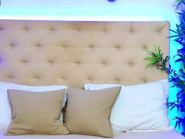 Live sex webcam photo for DaliyaArabian #291151848