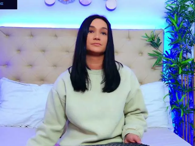 Live sex webcam photo for DaliyaArabian #291160436