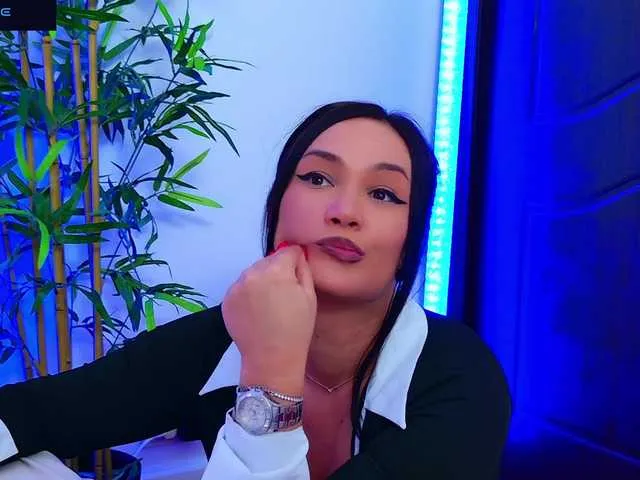 Live sex webcam photo for DaliyaArabian #291394381