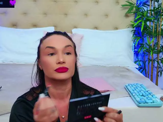 Live sex webcam photo for DaliyaArabian #291569711