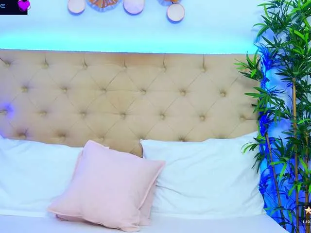 Live sex webcam photo for DaliyaArabian #291635022