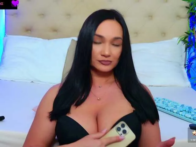 Live sex webcam photo for DaliyaArabian #291694241