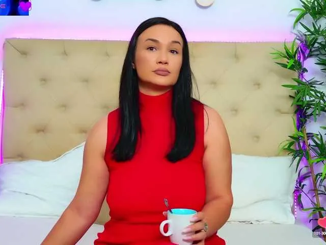 Live sex webcam photo for DaliyaArabian #291700739