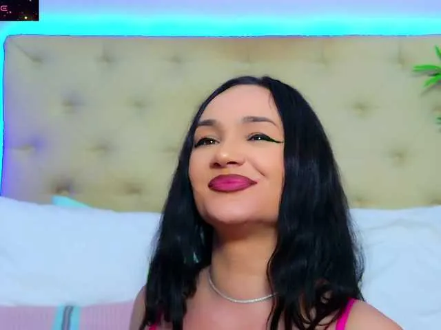 Live sex webcam photo for DaliyaArabian #292357031