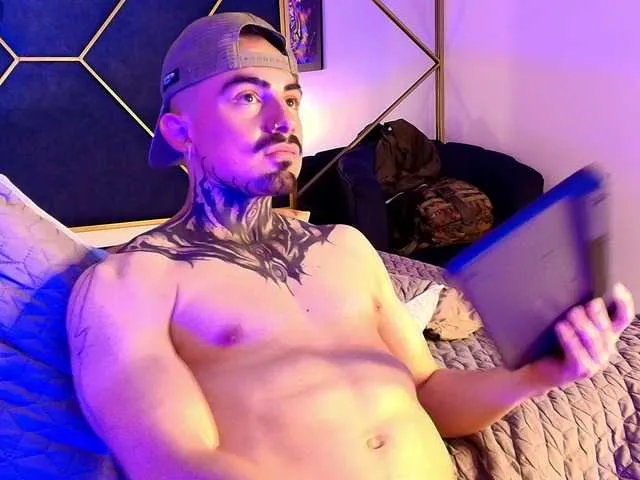 Live sex webcam photo for Dallas-Whitee #293189770