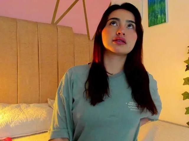 Live sex webcam photo for Damian-n-Maya #291014951