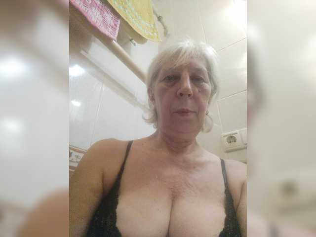 Live sex webcam photo for DamlaGRANDMILF #288073436