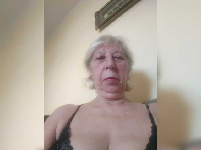 Live sex webcam photo for DamlaGRANDMILF #288073439