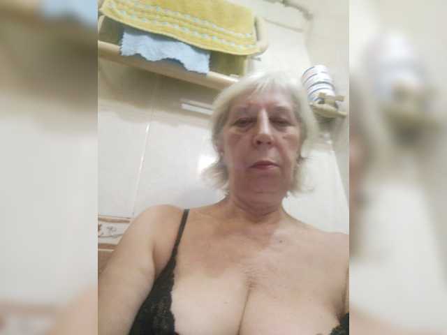 Live sex webcam photo for DamlaGRANDMILF #288073451