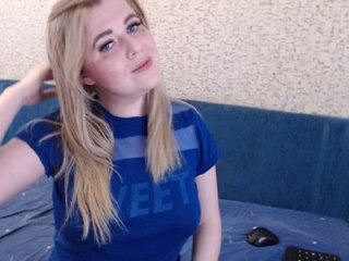 Live sex webcam photo for DanaSweet #204898599