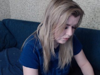 Live sex webcam photo for DanaSweet #209483095