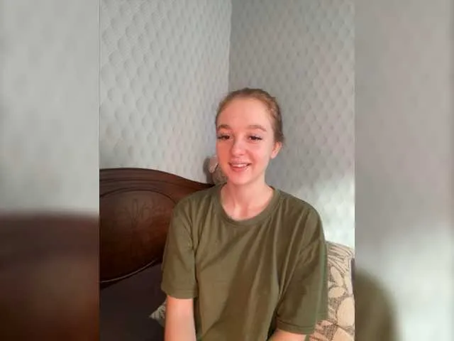 Live sex webcam photo for Dandimilk #276604911