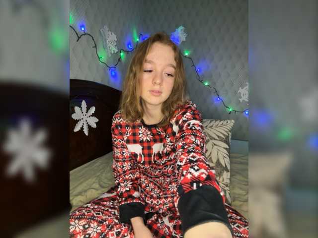 Live sex webcam photo for Dandimilk #277021861