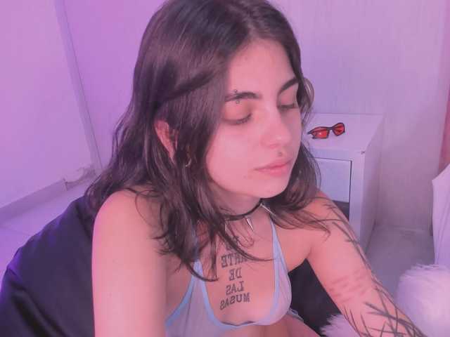 Live sex webcam photo for Dangeer #276693321