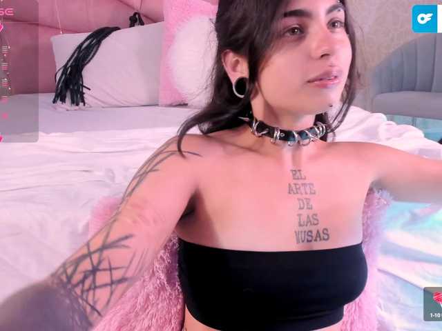 Live sex webcam photo for Dangeer #277572560