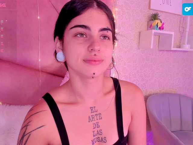 Live sex webcam photo for Dangeer #277661979