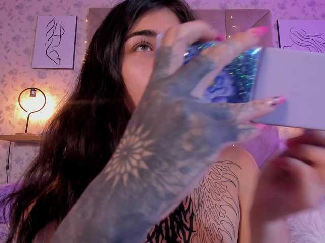 Live sex webcam photo for Dangeer #278190080