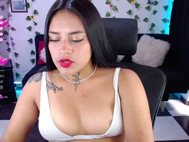 Live sex webcam photo for DaniaCute #288068873