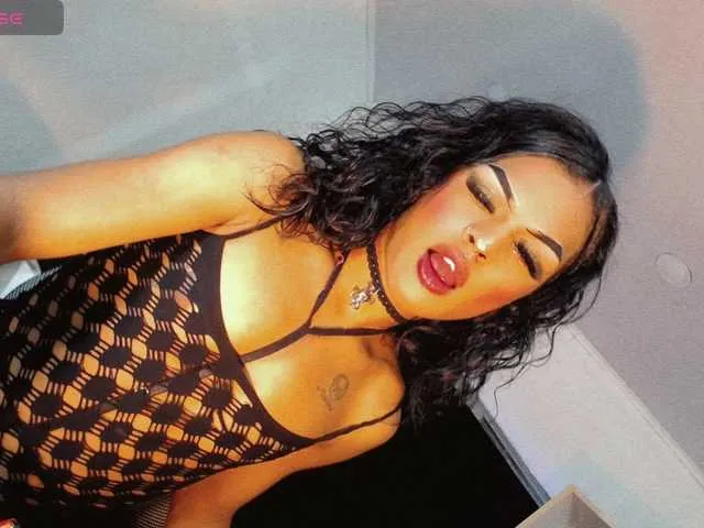 Live sex webcam photo for DaniaDobleman #290481408