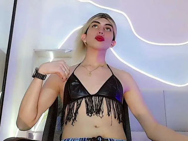 Live sex webcam photo for DanielaPink #294128123