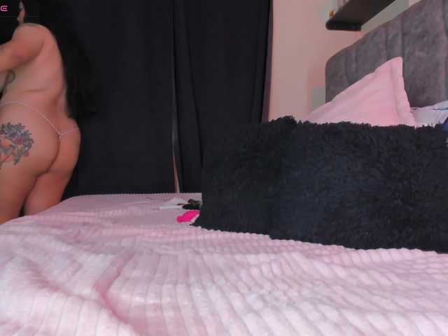 Live sex webcam photo for Danielasexya #292262837