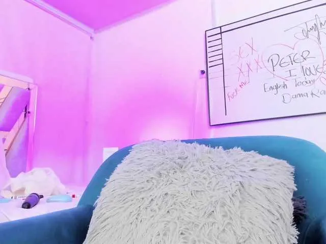 Live sex webcam photo for Danna-Ramirez #291115460