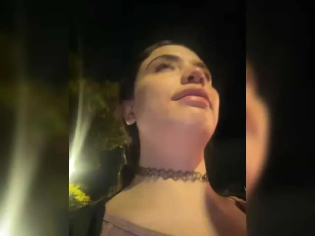 Live sex webcam photo for DannaCoxx #290981471