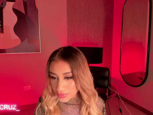 Live sex webcam photo for DannaCruz #276569896