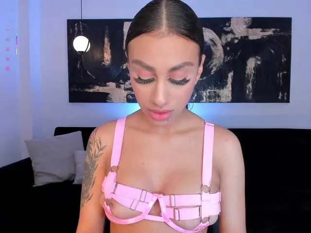 Live sex webcam photo for DannaCruz #290611064