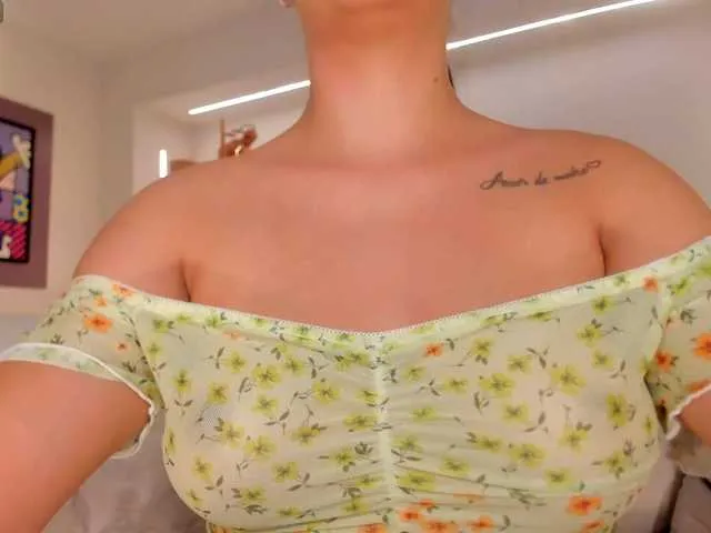 Live sex webcam photo for DannaGibbs #290857655