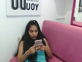 Live sex webcam photo for DaphneLove #166145877