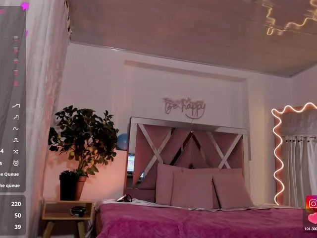 Live sex webcam photo for Daphnne-tay #290645976