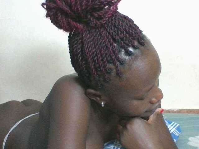 Live sex webcam photo for Darberry21 #290467228