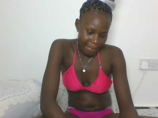 Live sex webcam photo for Darberry21 #290725674