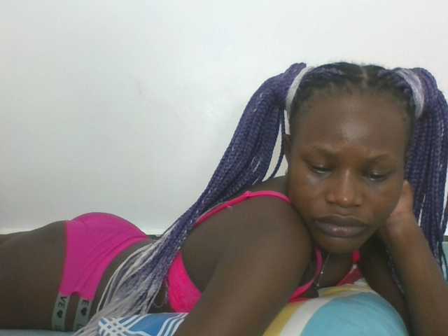 Live sex webcam photo for Darberry21 #290790579