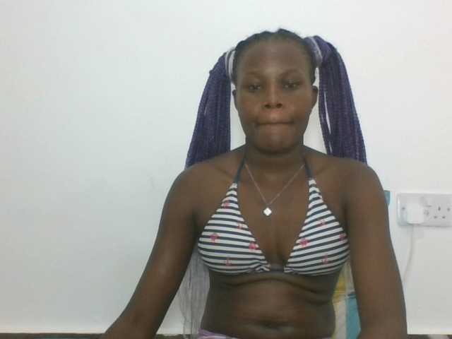 Live sex webcam photo for Darberry21 #290883912