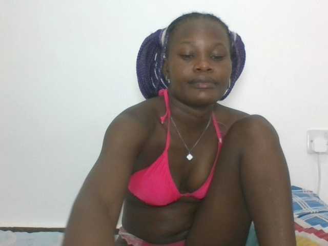 Live sex webcam photo for Darberry21 #290910251