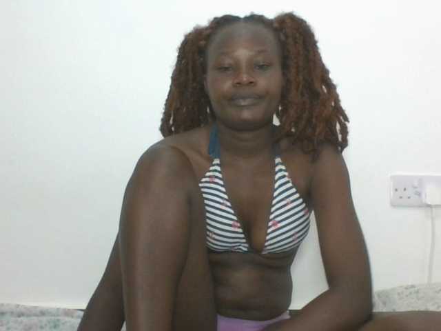 Live sex webcam photo for Darberry21 #291182789