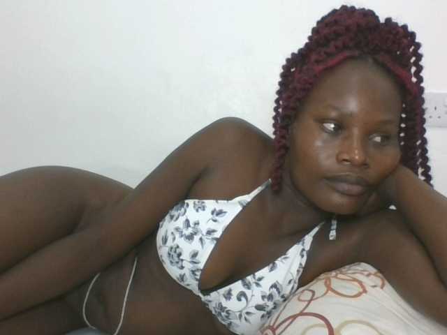 Live sex webcam photo for Darberry21 #291351309