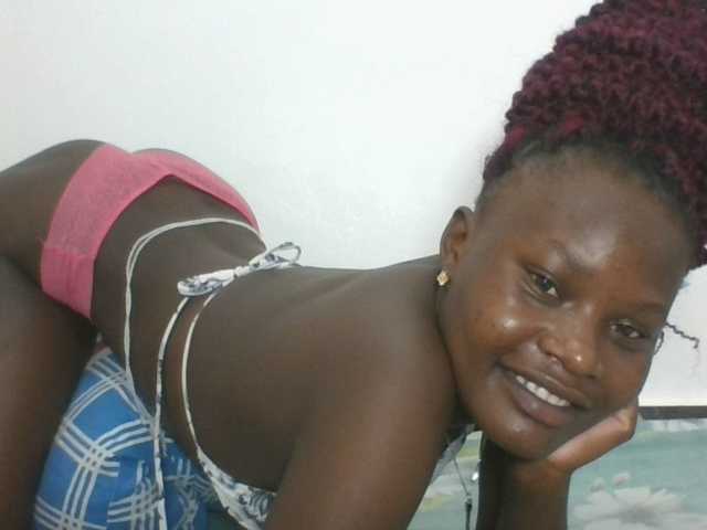 Live sex webcam photo for Darberry21 #291457281