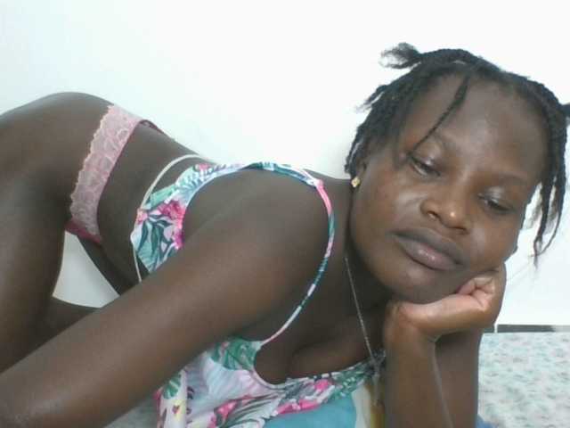 Live sex webcam photo for Darberry21 #291474563