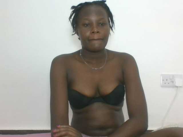 Live sex webcam photo for Darberry21 #291514925