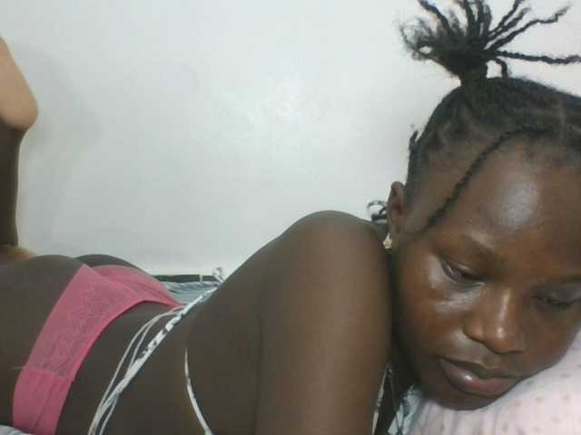 Live sex webcam photo for Darberry21 #291568866