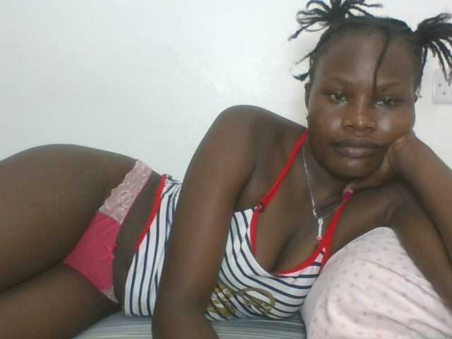 Live sex webcam photo for Darberry21 #291593272