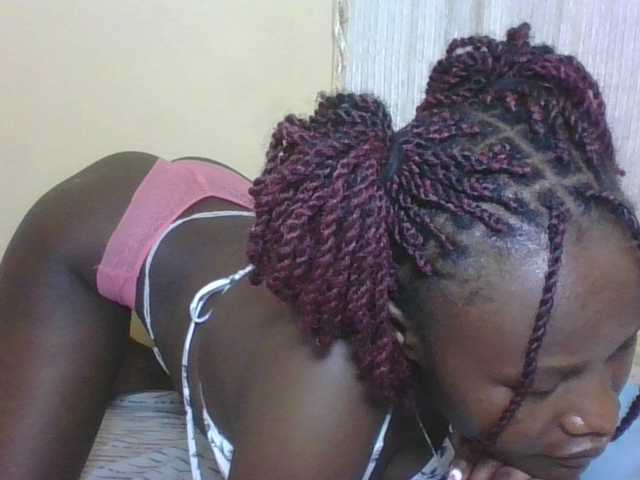 Live sex webcam photo for Darberry21 #291670898