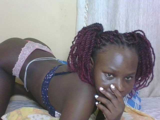 Live sex webcam photo for Darberry21 #291680785