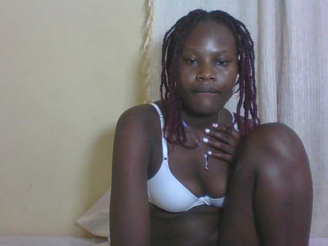 Live sex webcam photo for Darberry21 #291755237