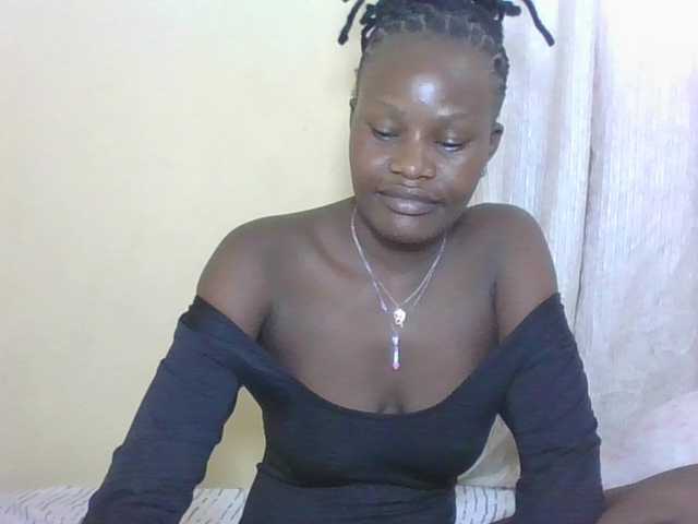 Live sex webcam photo for Darberry21 #291810136